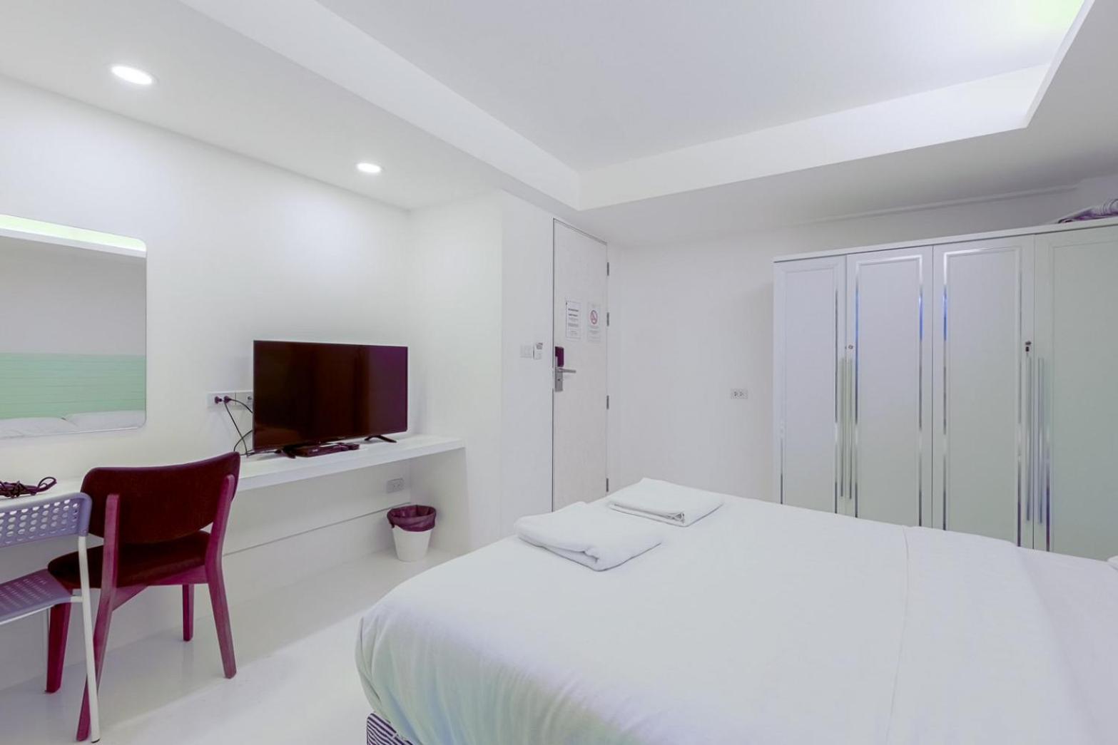 24 Hills Hotel Bangkok Buitenkant foto